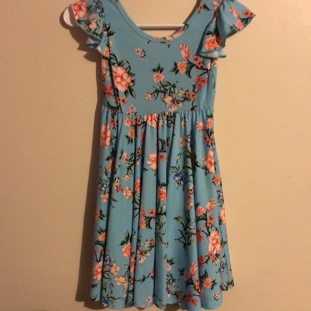 Dot dot smile dress